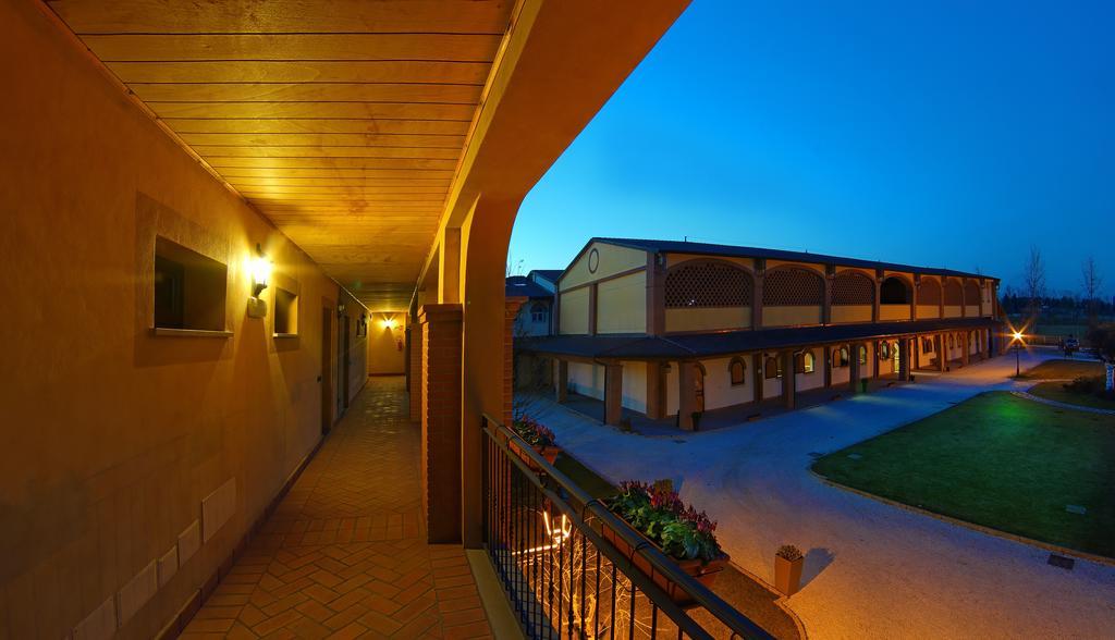 Agriturismo Il Boschetto Ornago Exterior foto